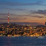 Bosphorus View-airport Shutle-high Speed Wifi-private Parking 아파트