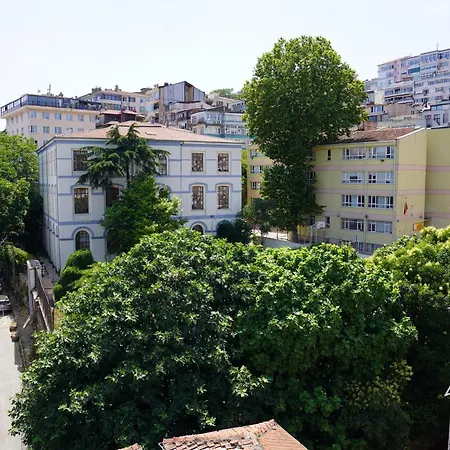Bosphorus View-airport Shutle-high Speed Wifi-private Parking 아파트 *