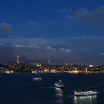 Bosphorus View-airport Shutle-high Speed Wifi-private Parking Lejlighed