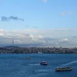 Bosphorus View-airport Shutle-high Speed Wifi-private Parking *