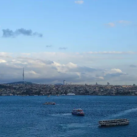 Bosphorus View-airport Shutle-high Speed Wifi-private Parking *