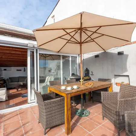 Bosphorus View-airport Shutle-high Speed Wifi-private Parking Apartmán *