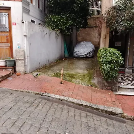 Apartmán Bosphorus View-airport Shutle-high Speed Wifi-private Parking